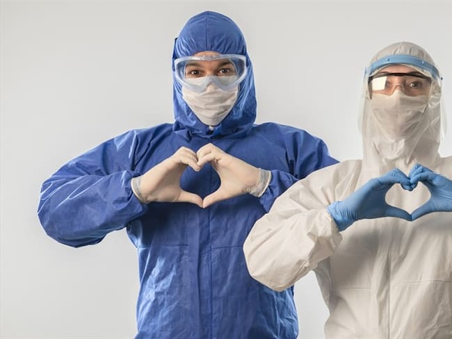 Trípode ya tiene los cinco videos finalistas para el tributo a los médicos. ¿Cuál es su favorito?