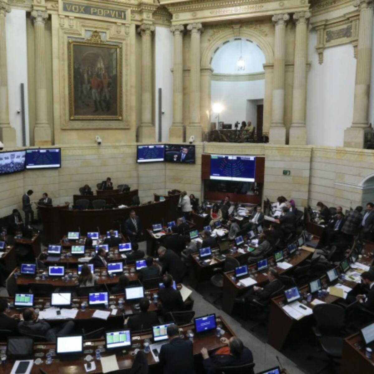 Proyecto ‘Borrón y cuenta nueva 2.0’ supera segundo debate y avanza en el Congreso