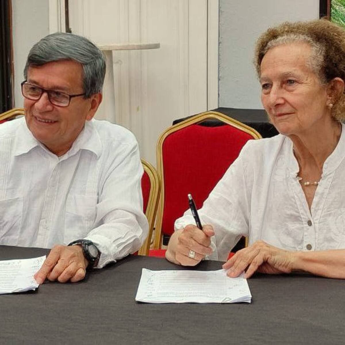 Organizaciones sociales pidieron al Gobierno y al ELN retomar diálogos y cese al fuego