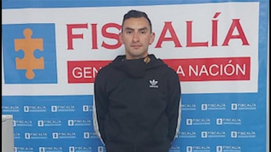 La Fiscalía le imputó la presunta comisión de los delitos de homicidio agravado, hurto agravado y calificado. Foto: Cortesía: Fiscalía