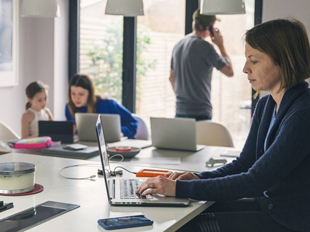 Twitter ofrece a sus empleados trabajar desde casa definitivamente si así lo desean