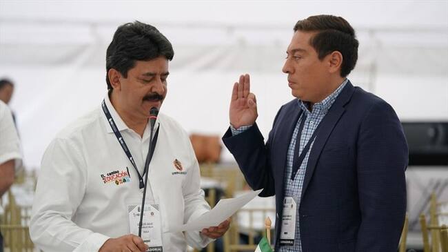 Entrada de Carlos Amaya en el partidor presidencial. Foto: Colprensa