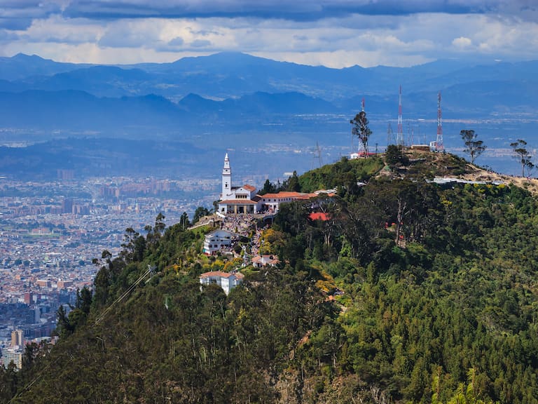ABC Para Subir Monserrate Precios Horarios Y Todo Lo Que Debe Saber abc-para-subir-monserrate-precios-horarios-y-todo-lo-que-debe-saber