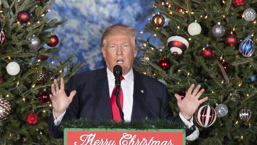 El presidente electo Donald Trump habal durante un mitin en Orlando, Florida, el viernes 16 de diciembre del 2016.. Foto: Associated Press - AP