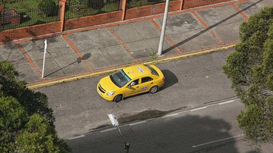 La Superintendencia de Industria y Comercio archivó la investigación administrativa iniciada en diciembre de 2020 en contra de Taxi Imperial S.A.S. Foto: Colprensa / ÁLVARO TAVERA