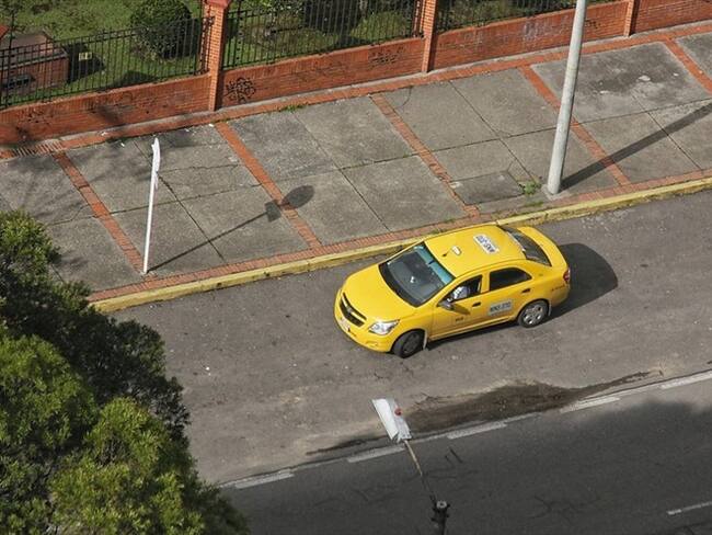 La Superintendencia de Industria y Comercio archivó la investigación administrativa iniciada en diciembre de 2020 en contra de Taxi Imperial S.A.S. Foto: Colprensa / ÁLVARO TAVERA