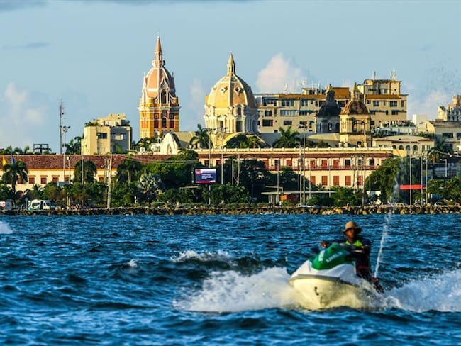 Roban bote de ciudadano español en zona insular de Cartagena. Foto: Getty Images