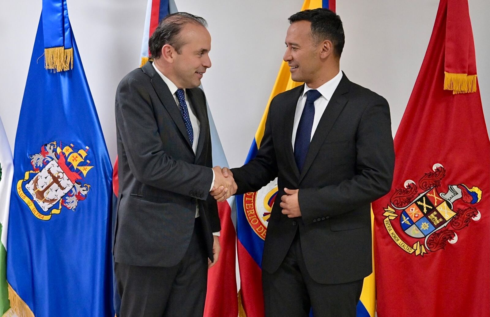 Autoridades atribuyen el atentado en el barrio Los Lagos al frente ‘Jaime Martínez’, responsable también del reciente secuestro de un menor en Jamundí. Foto: Alcaldía.
