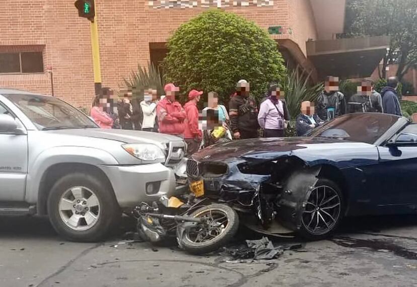 Conductor en Bogotá arrolló a ladrones que le habían robado un reloj de 40 millones de pesos. / FOTO: Secretaría de Movilidad