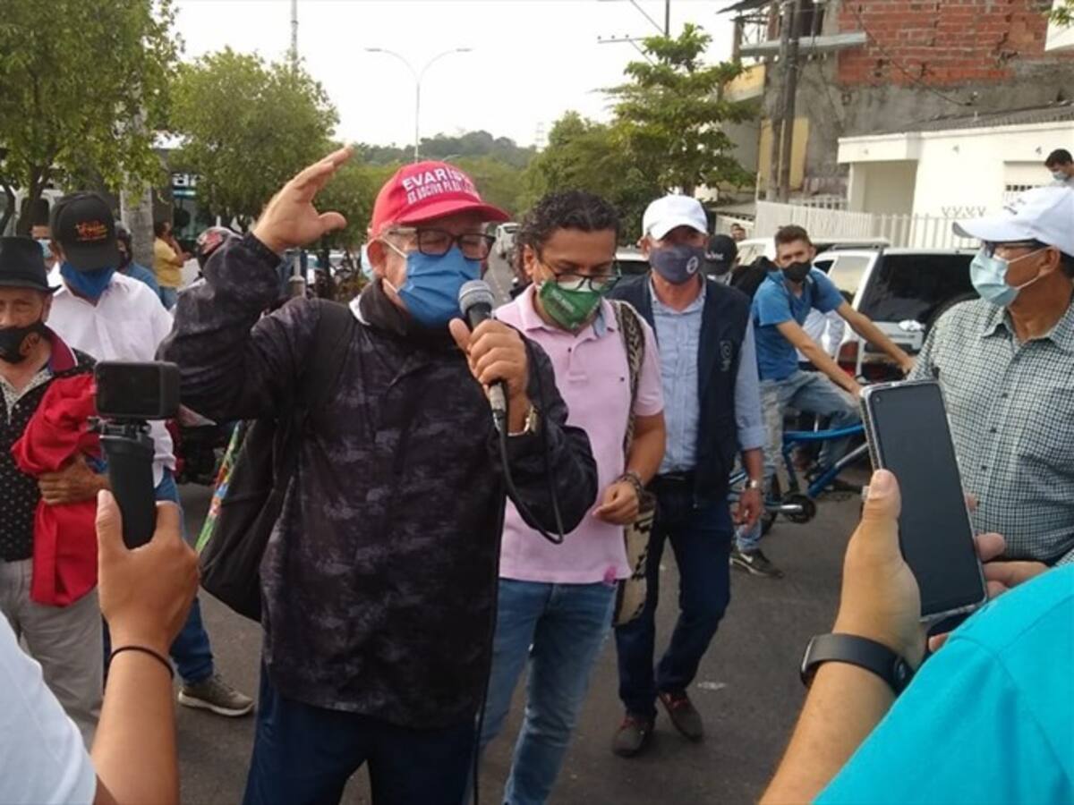Siguen manifestaciones por peajes instalados en la vía Barrancabermeja – Bucaramanga
