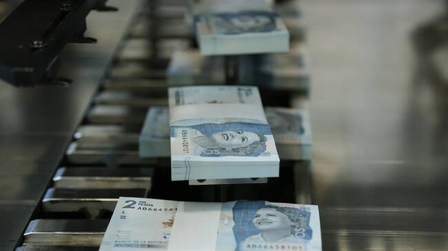 La semana pasada el profesor Marcf Hofstetter renunció al Comité Consultivo de Regla Fiscal argumentado que se volvió inútil hacer estas recomendaciones.. Foto: