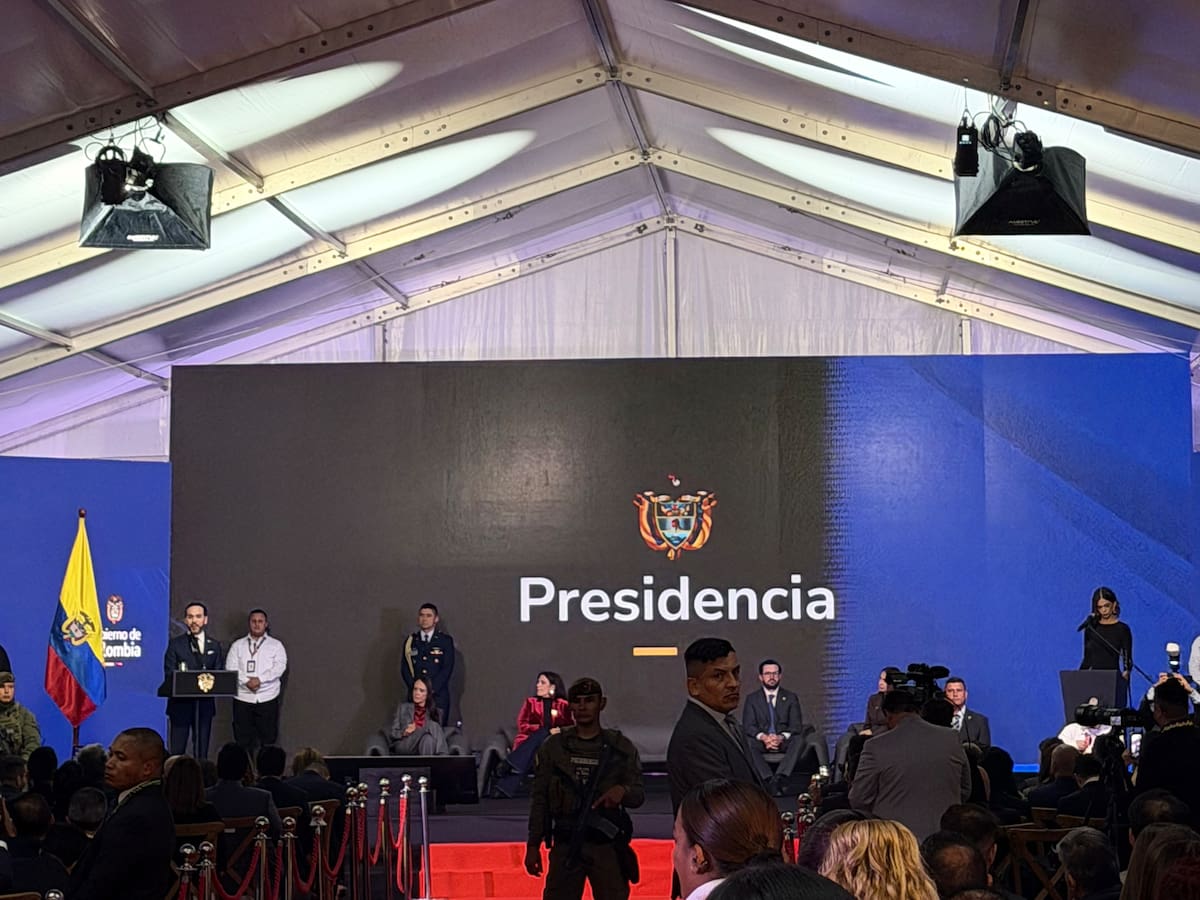 No permitiremos el wokismo, ni la ideología de género: De La Espriella en “resurgimiento de Rtvc”