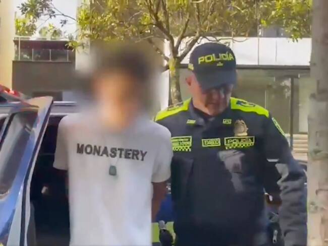 Captura de presunto ladrón en Bogotá. Foto: Colprensa.