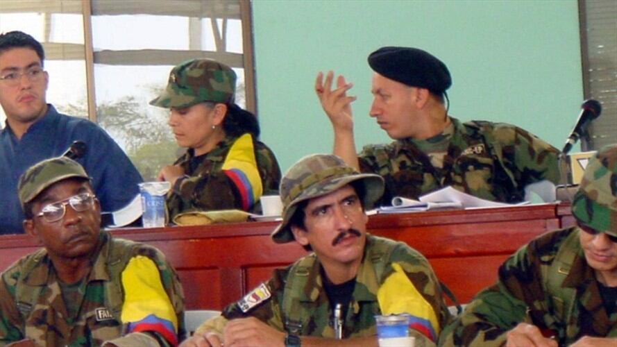 Guerrilleros de las Farc durante diálogos del Caguán. Foto: Colprensa