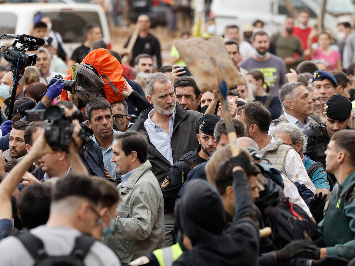 Los reyes de España volverán a Valencia tras una tensa primera visita