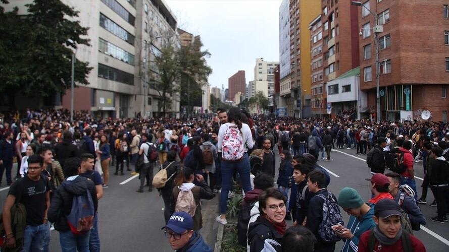 Universidad Javeriana suspende clases por actos violentos. Foto: Colprensa