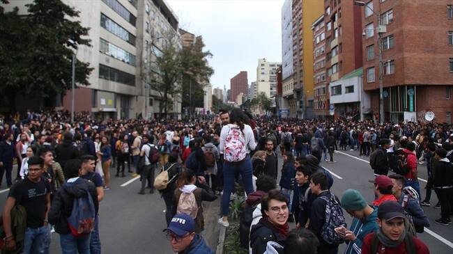 Universidad Javeriana suspende clases por actos violentos. Foto: Colprensa
