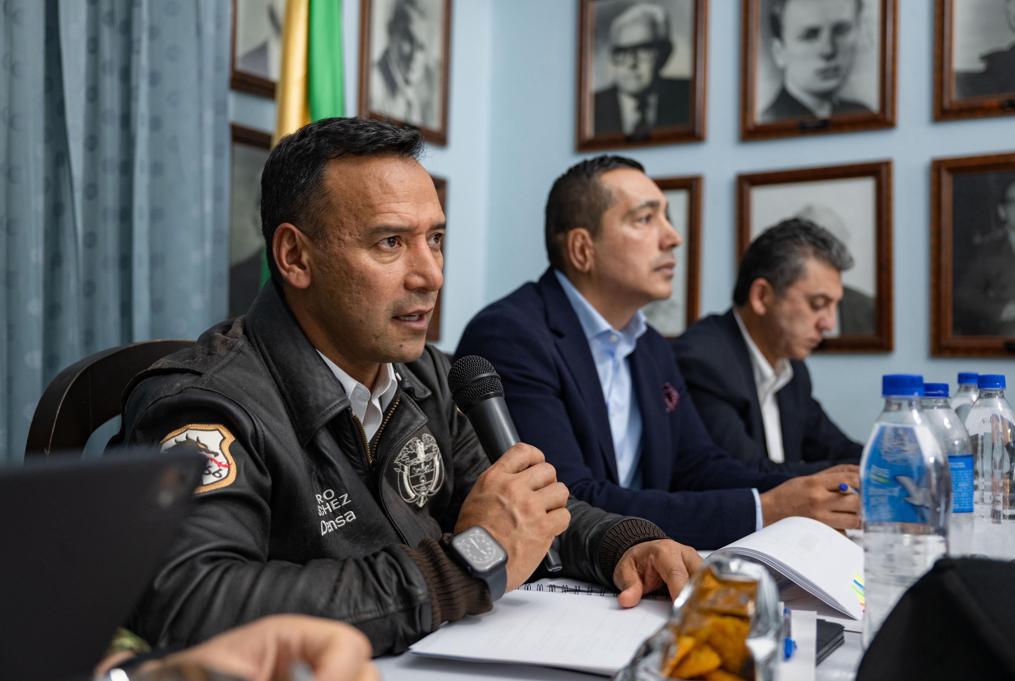 Ministro de Defensa Pedro Sánchez. Crédito: Ejército Nacional.