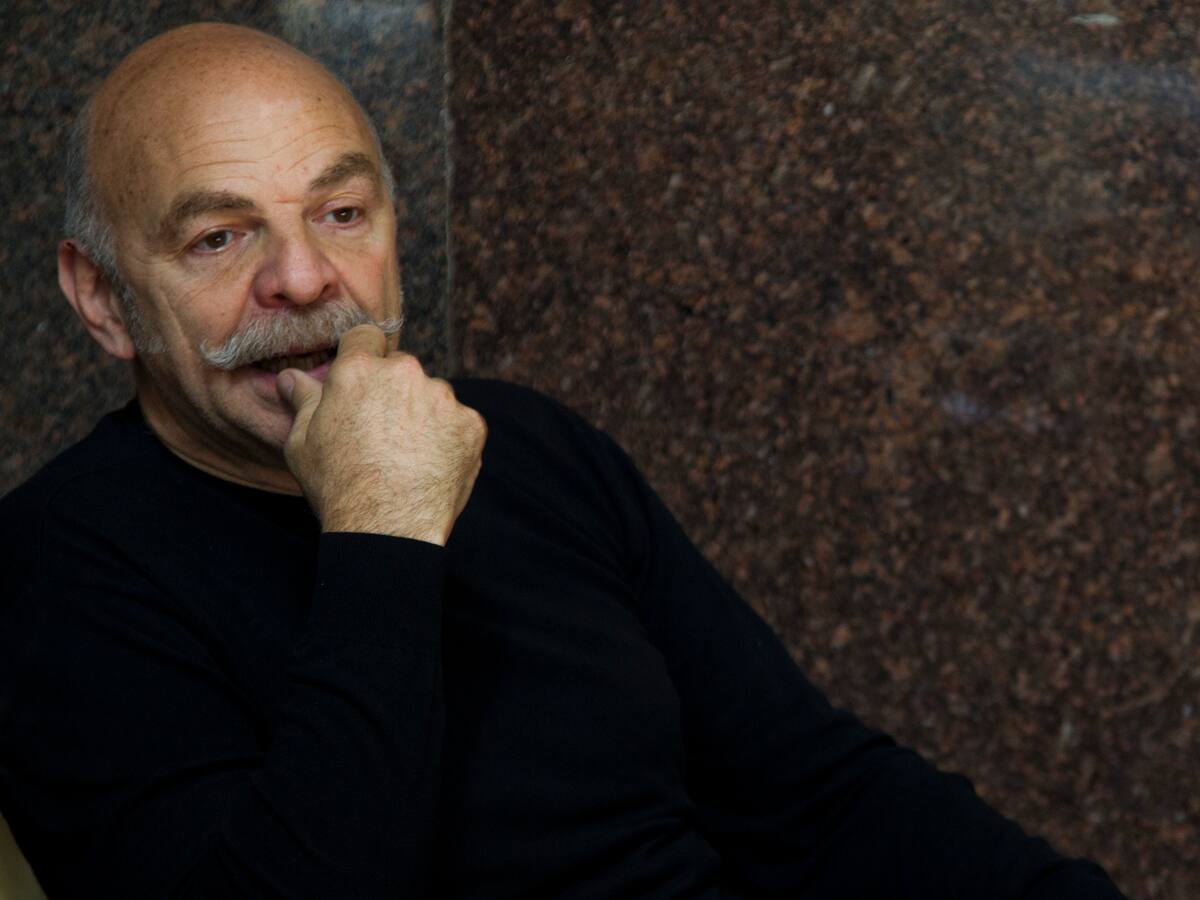 El periodista y escritor argentino Martín Caparrós revela que padece ELA