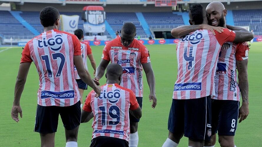[Video] Descubren a jugadores del Junior 'pasados de copas' tras la eliminación. Foto: Colprensa