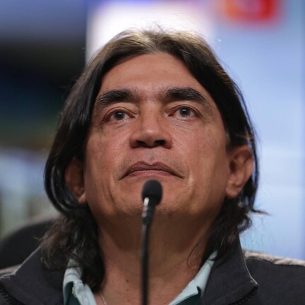 Bolívar a Juvinao: si empieza con mentiras, pierde seriedad, ella es respetable