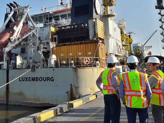 Draga de la firma belga Jan de Nul. Foto: Kiara Severiche.