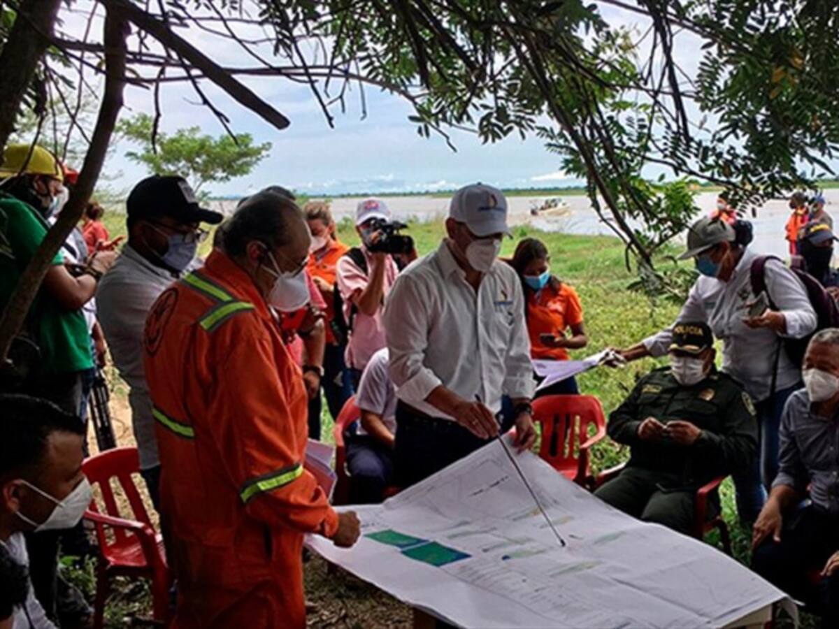 Inició plan de dragado para reducir erosión costera en la vía Salamina – El Peñon