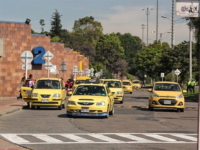 Administración Distrital retoma implementación de taxi inteligente en Bogotá. Foto: Colprensa