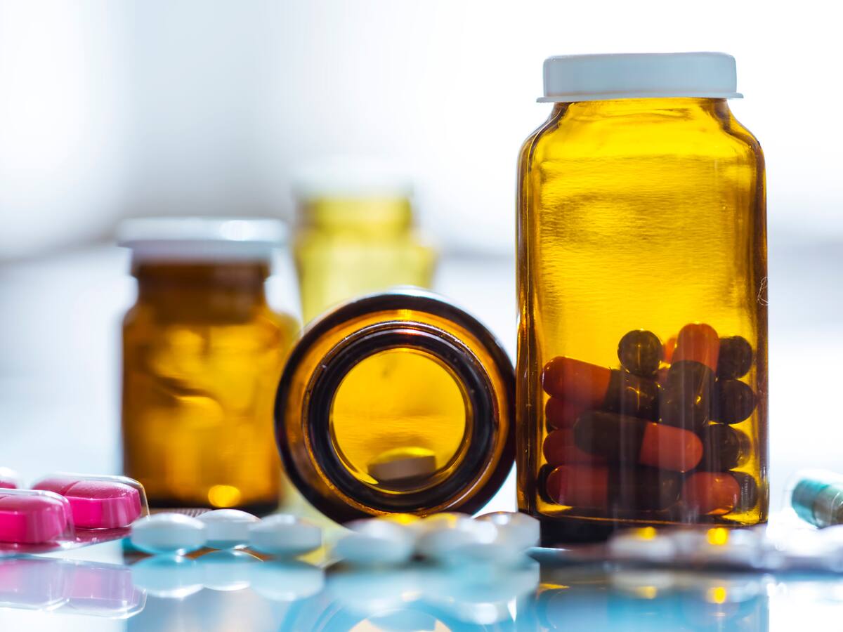 Sin la dosis y tiempo indicado, fármacos podrían dañar riñones: experta sobre automedicación