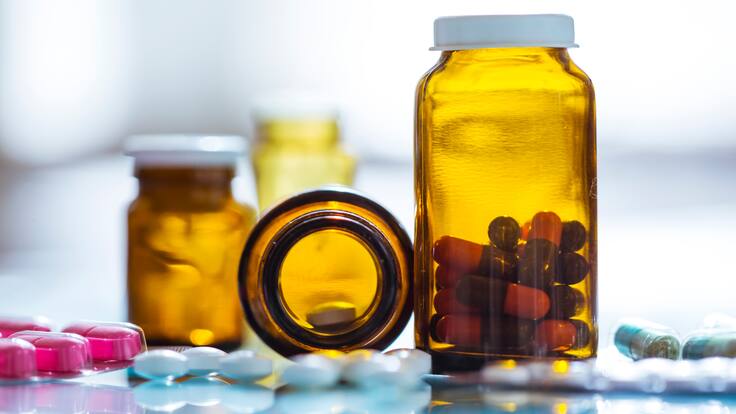 Sin la dosis y tiempo indicado, fármacos podrían dañar riñones: experta sobre automedicación