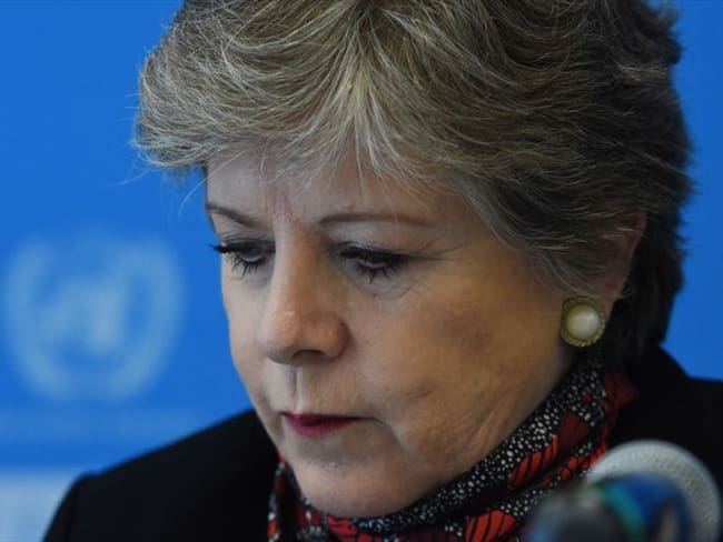 Las autoridades locales están muy preocupados de que haya un levantamiento de la cuarentena: Alicia Bárcena. Foto: Getty Images