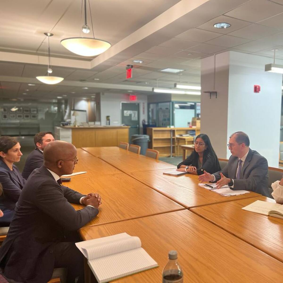 Fiscal Barbosa se reunió con su homólogo de Nueva York sobre lucha contra el narcotráfico
