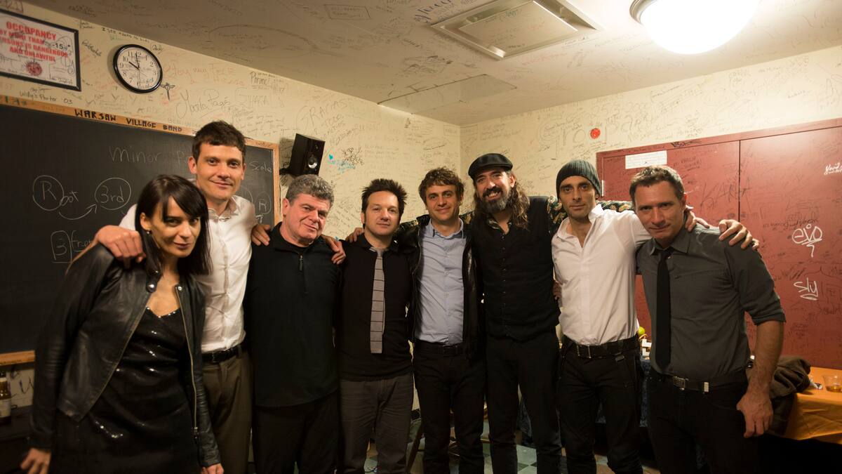 “Nosotros simplemente hicimos un disco experimental”: Javier Casalla, Violinista de Bajofondo