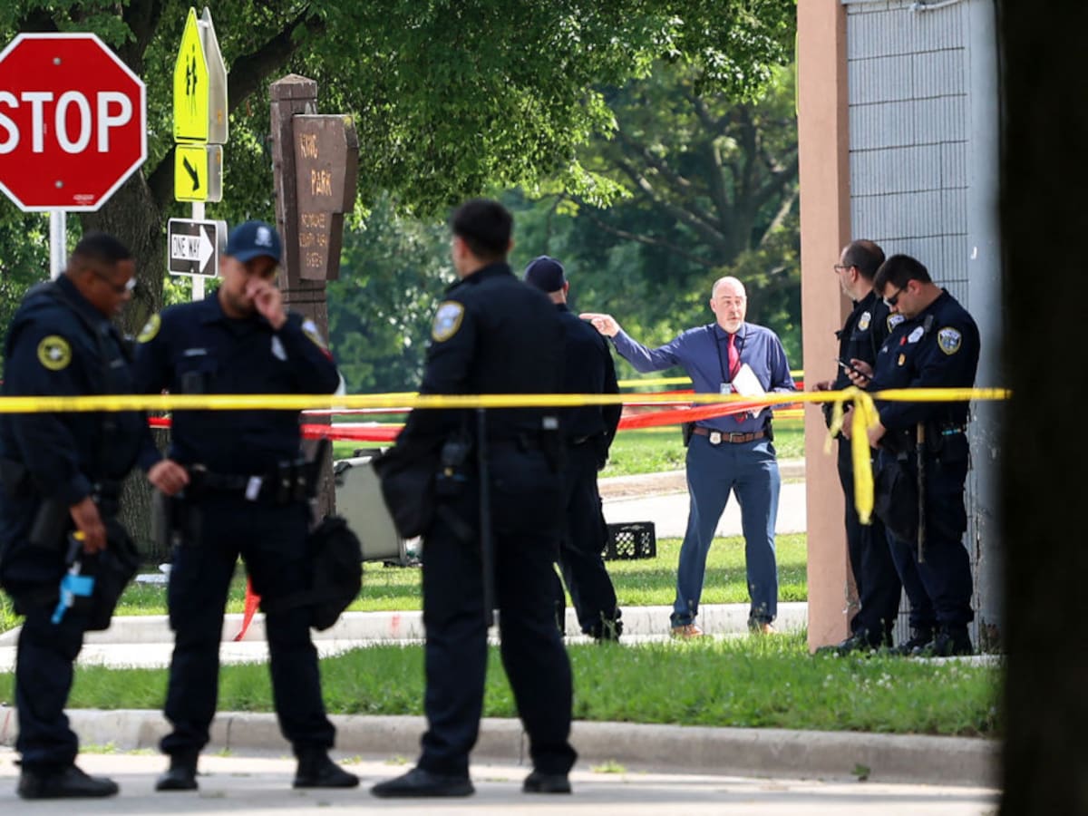 Policía de EE.UU. abate a hombre armado con un cuchillo cerca de la Convención Republicana