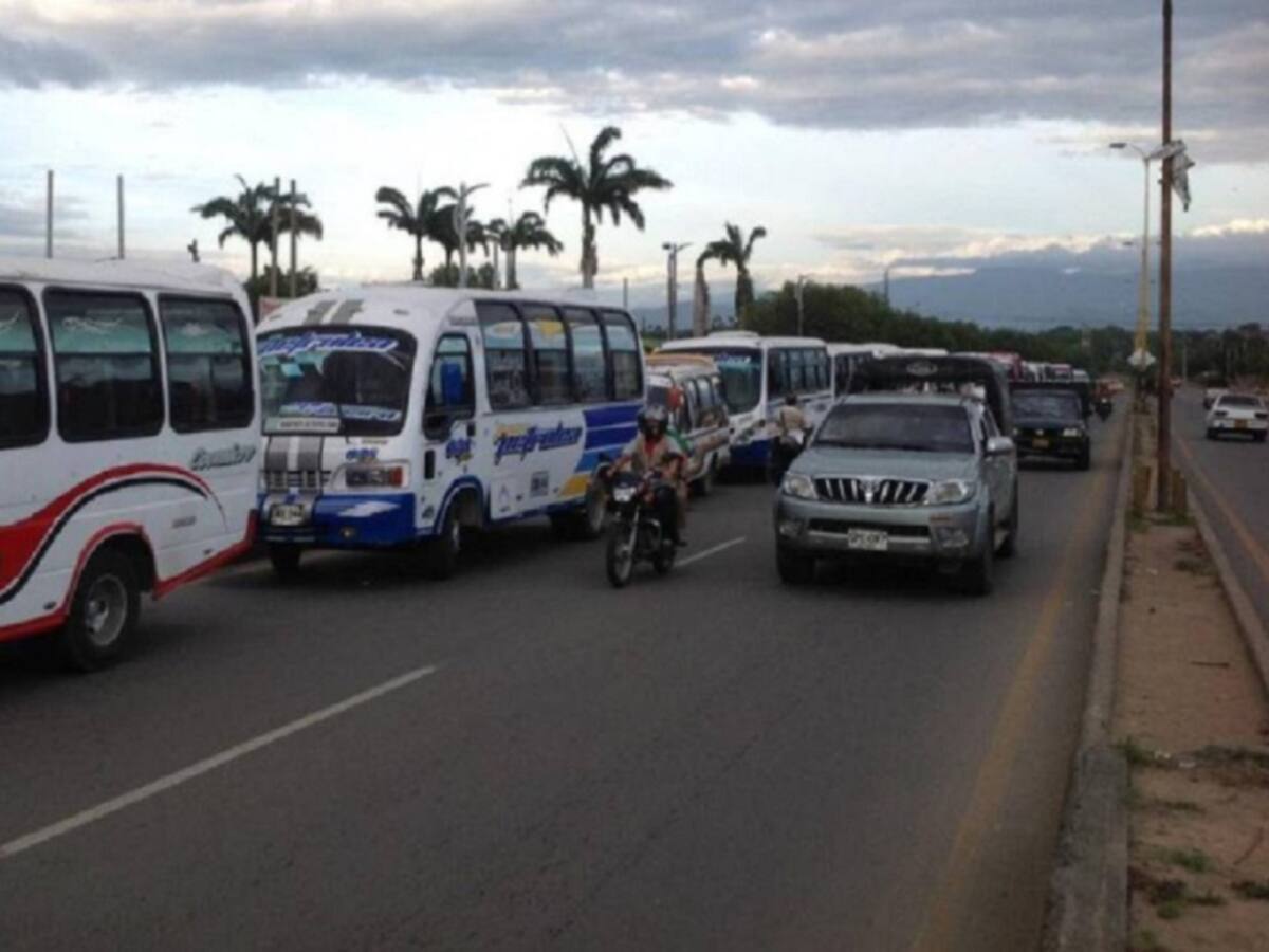 Denuncian incumplimientos de mejoras de transporte público en Cúcuta