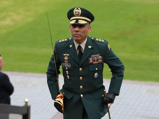 El comandante del Ejército Nacional, general Eduardo Enrique Zapateiro, lamentó la muerte de Carlos Holmes Trujillo. Foto: Colprensa / ÁLVARO TAVERA