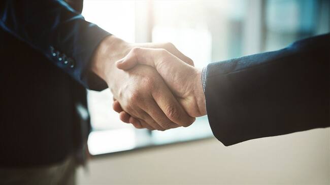 Continúan las denuncias contra empresario por incumplimiento de pago de nómina e intentos de estafa.. Foto: Getty Images