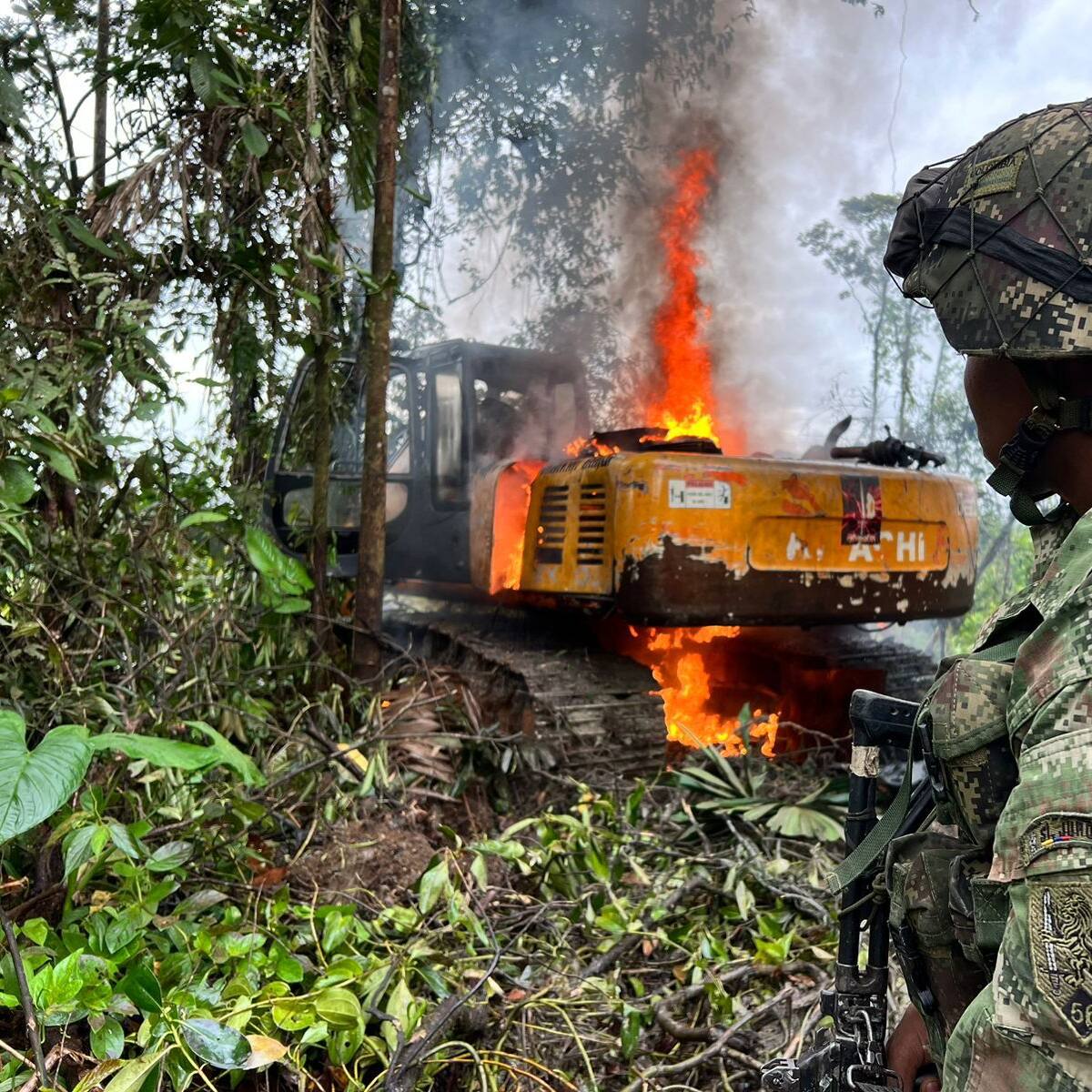 Operación contra minería ilegal en Cauca: destruyen maquinaria de disidencias Farc