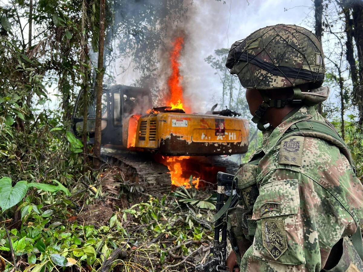 Operación contra minería ilegal en Cauca: destruyen maquinaria de disidencias Farc