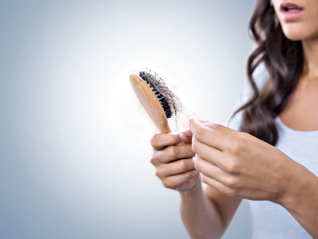 La FDA aprobó un medicamento contra un tipo de alopecia