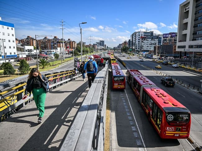 Día Sin Autos -solo se permiten autobuses y taxis- en Bogotá. (Foto de Juan BARRETO/AFP) (Foto de JUAN BARRETO/AFP vía Getty Images)