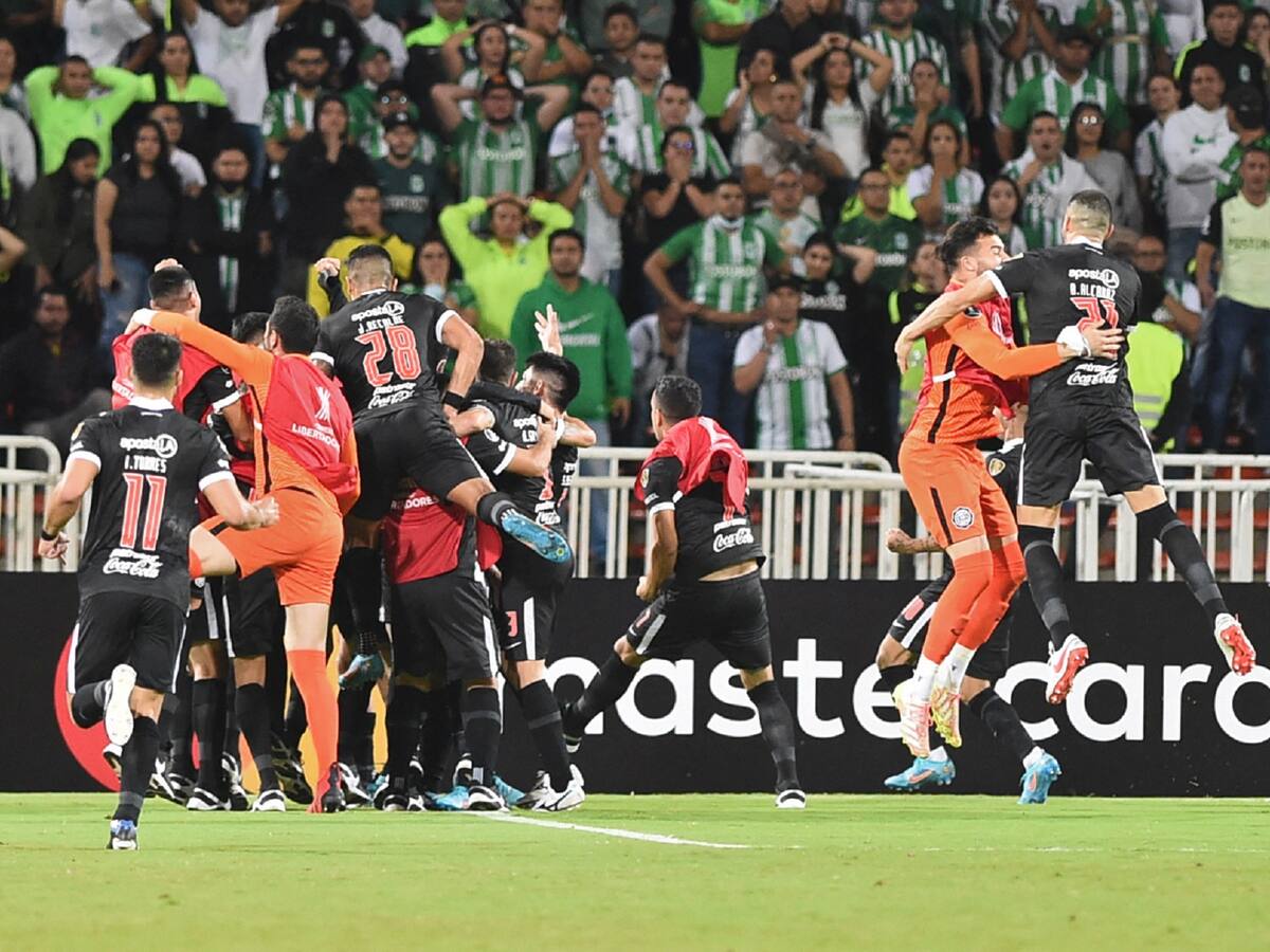 Atlético Nacional no logró remontar ante Olimpia y quedó eliminado de la Copa Libertadores