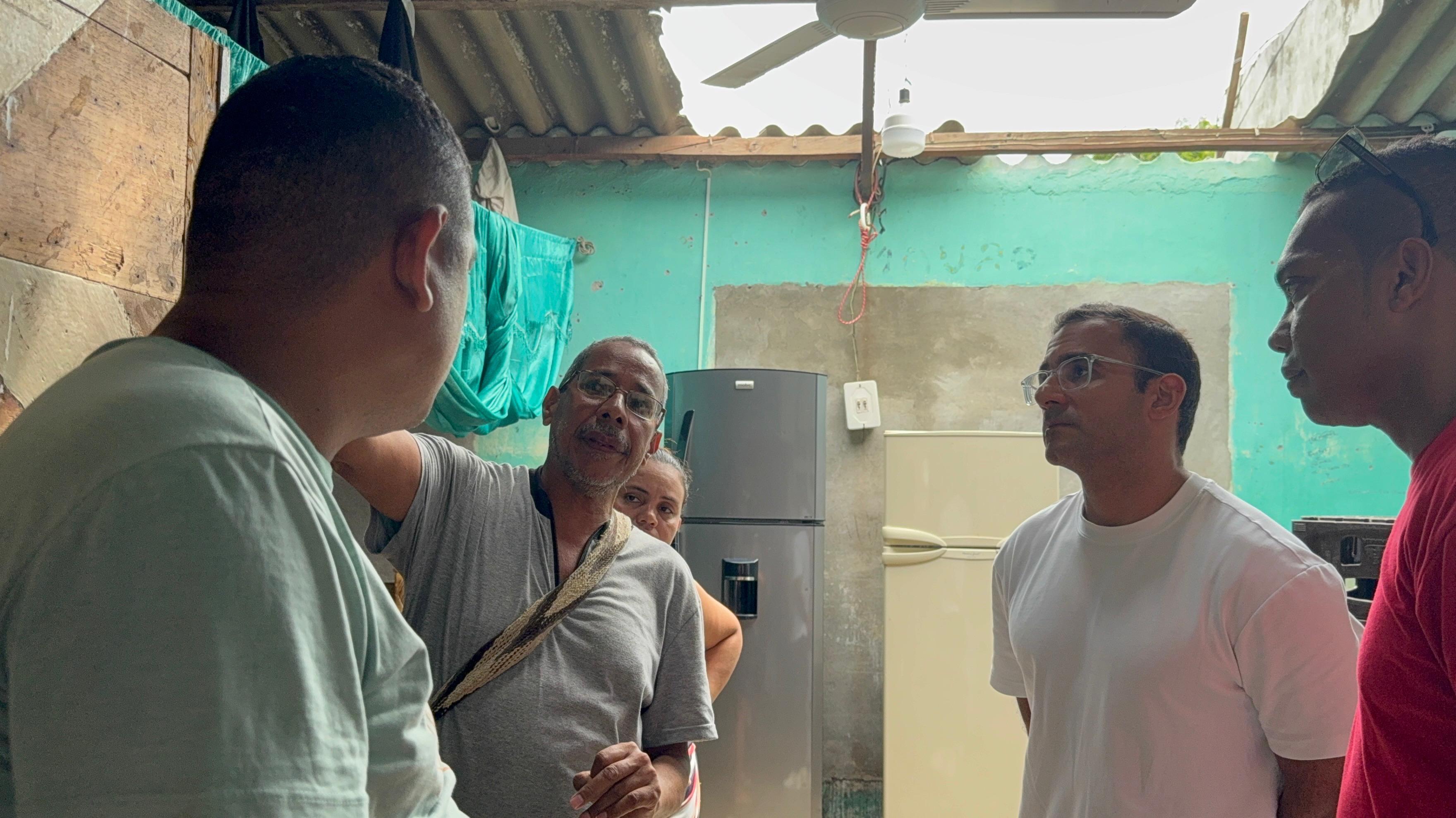 Vientos huracanados dejaron más de 50 viviendas sin techo en la ciudad de Montería. Foto: prensa Alcaldía de Montería.