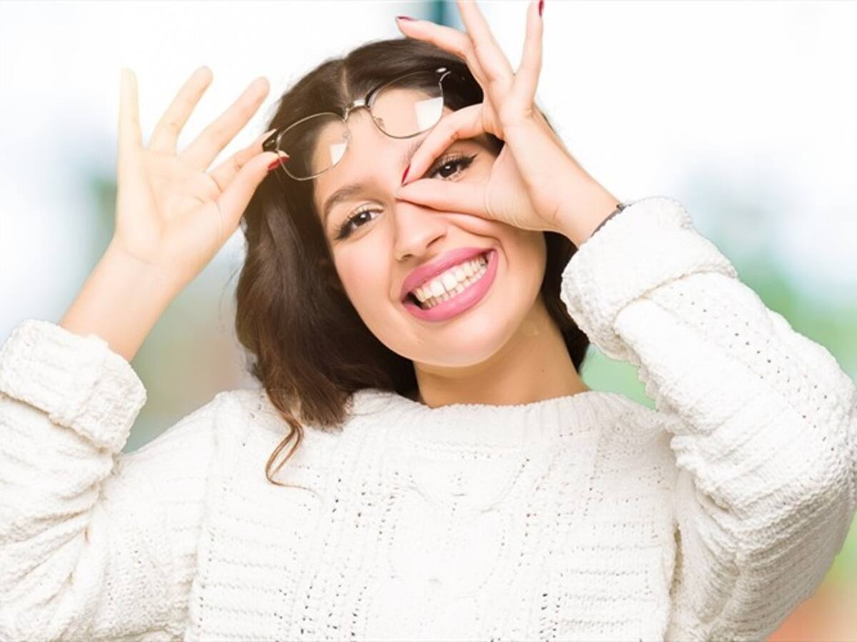 ¿Miopía? Deshazte de las gafas en la Clínica Clofán