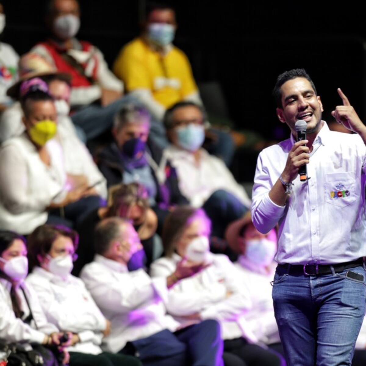 Comisión de Ética del Senado evaluará si es competente para investigar a Alex Flórez