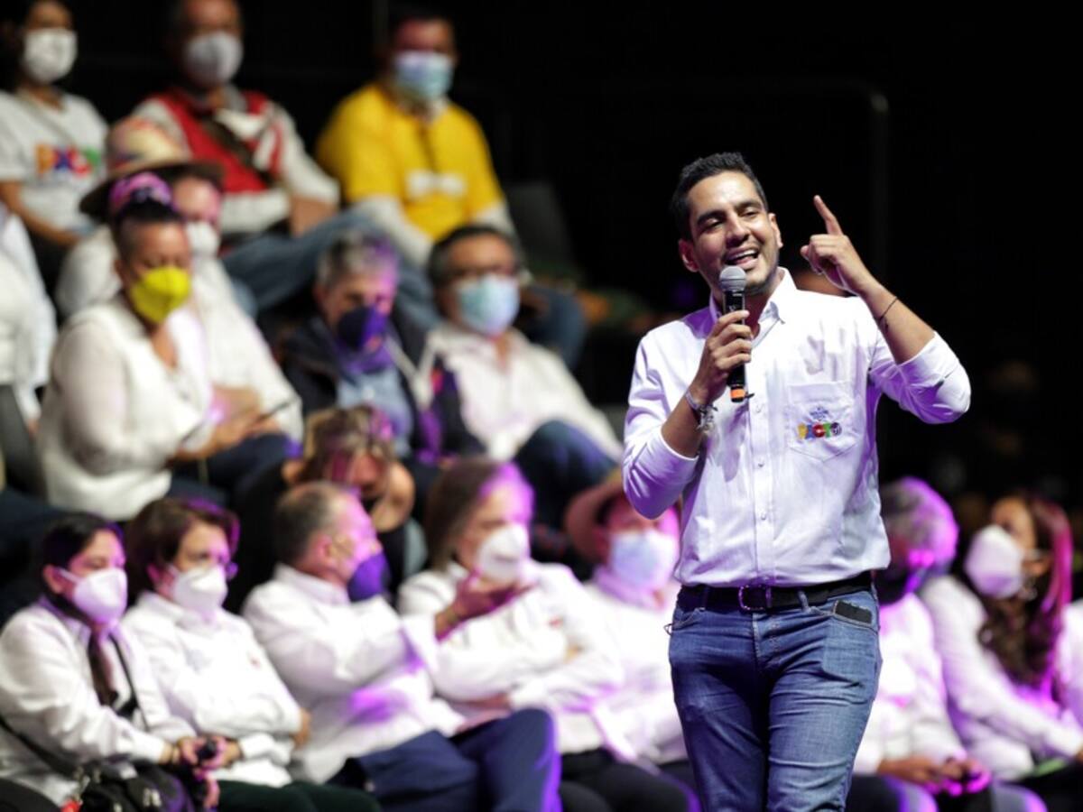 Comisión de Ética del Senado evaluará si es competente para investigar a Alex Flórez