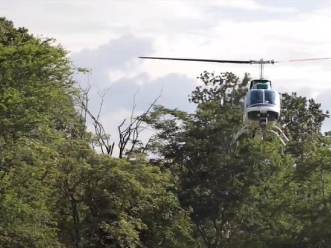 helicóptero policía. Foto:tomada del video.