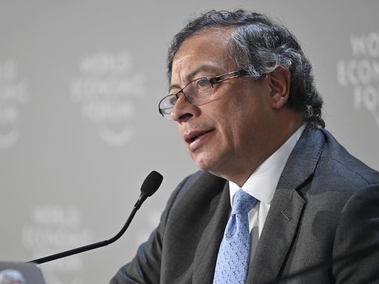 “Si nos van a tumbar, que valga la pena”: presidente Petro sobre elección de fiscal