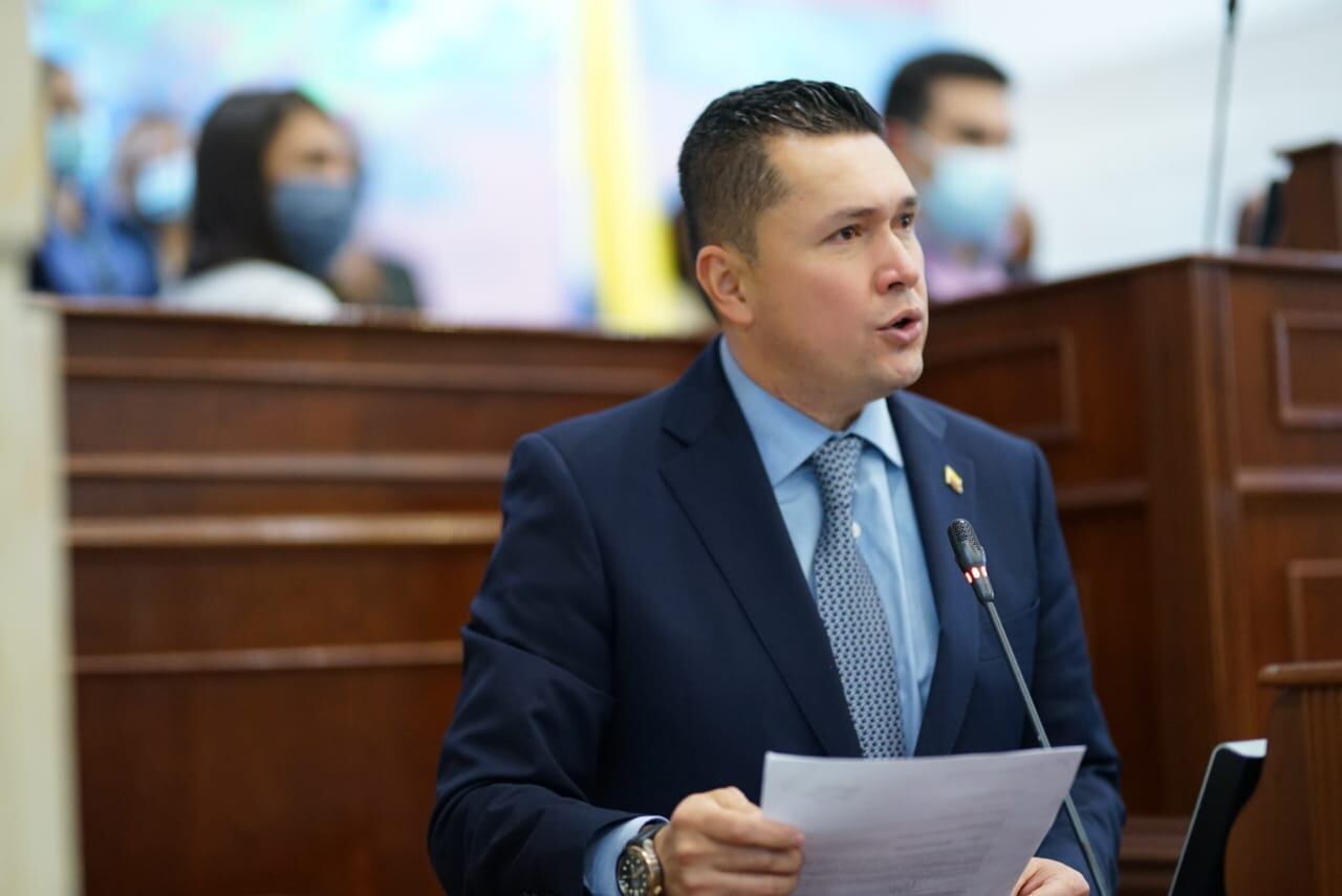 Adicionan más cargos contra el ex congresista Edwin Ballesteros por presuntas irregularidades / Foto: Colprensa