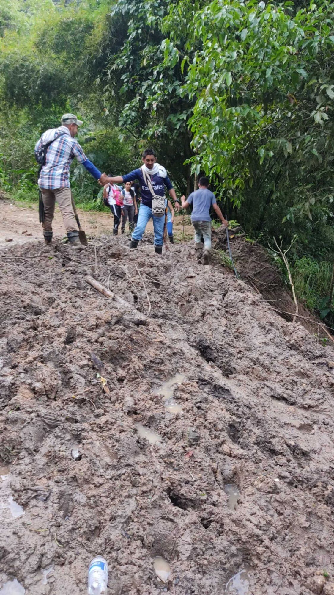 Estado de las vías en Palmor. Foto: Cortesía Oseas Sánchez